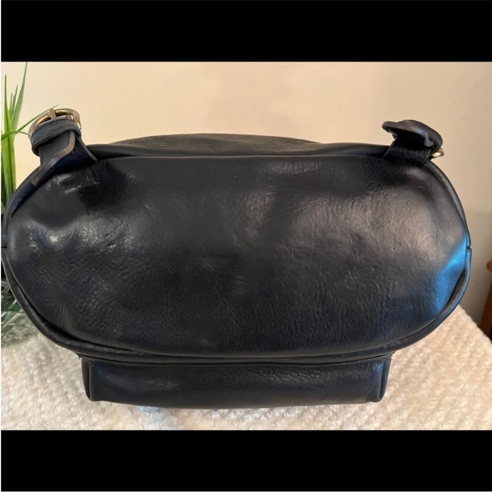 💚 Zona New York leather Black travel bag backpack🩷💚🩷